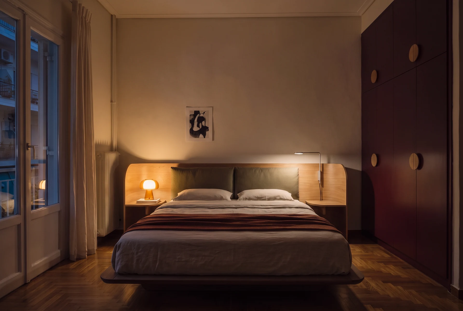 Bedroom — evening lighting